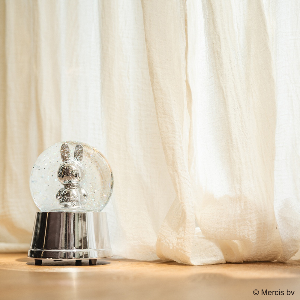Miffy Snow Glove（スノードーム）