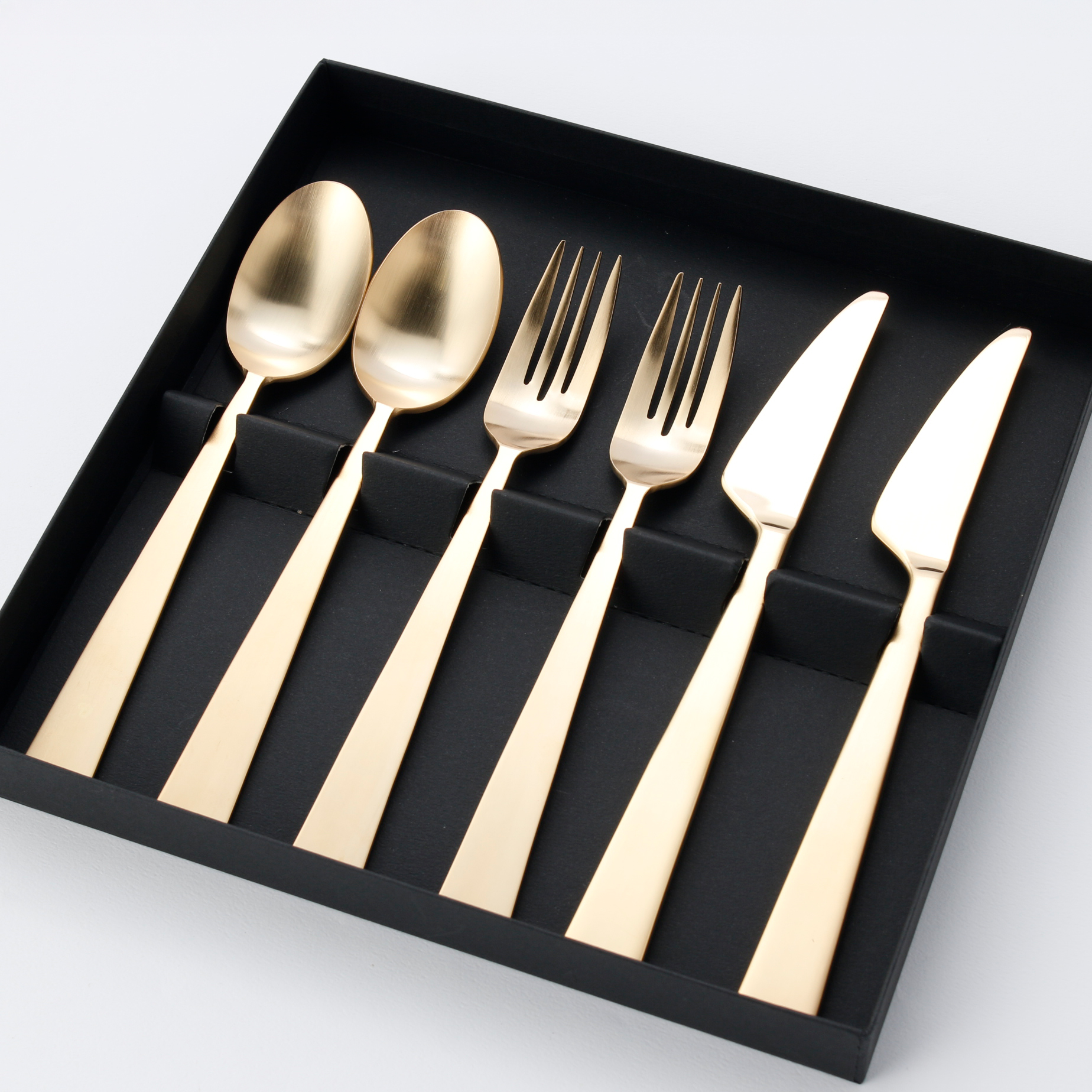 DAN　カトラリーセット　6P　GD