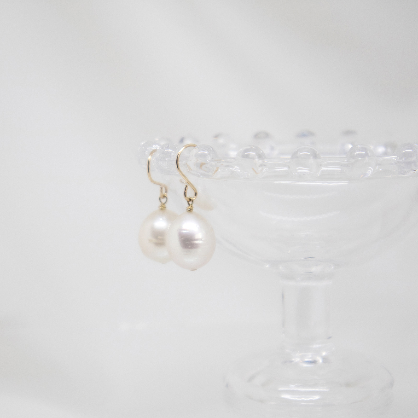 南洋バロックパール  シンプルピアス