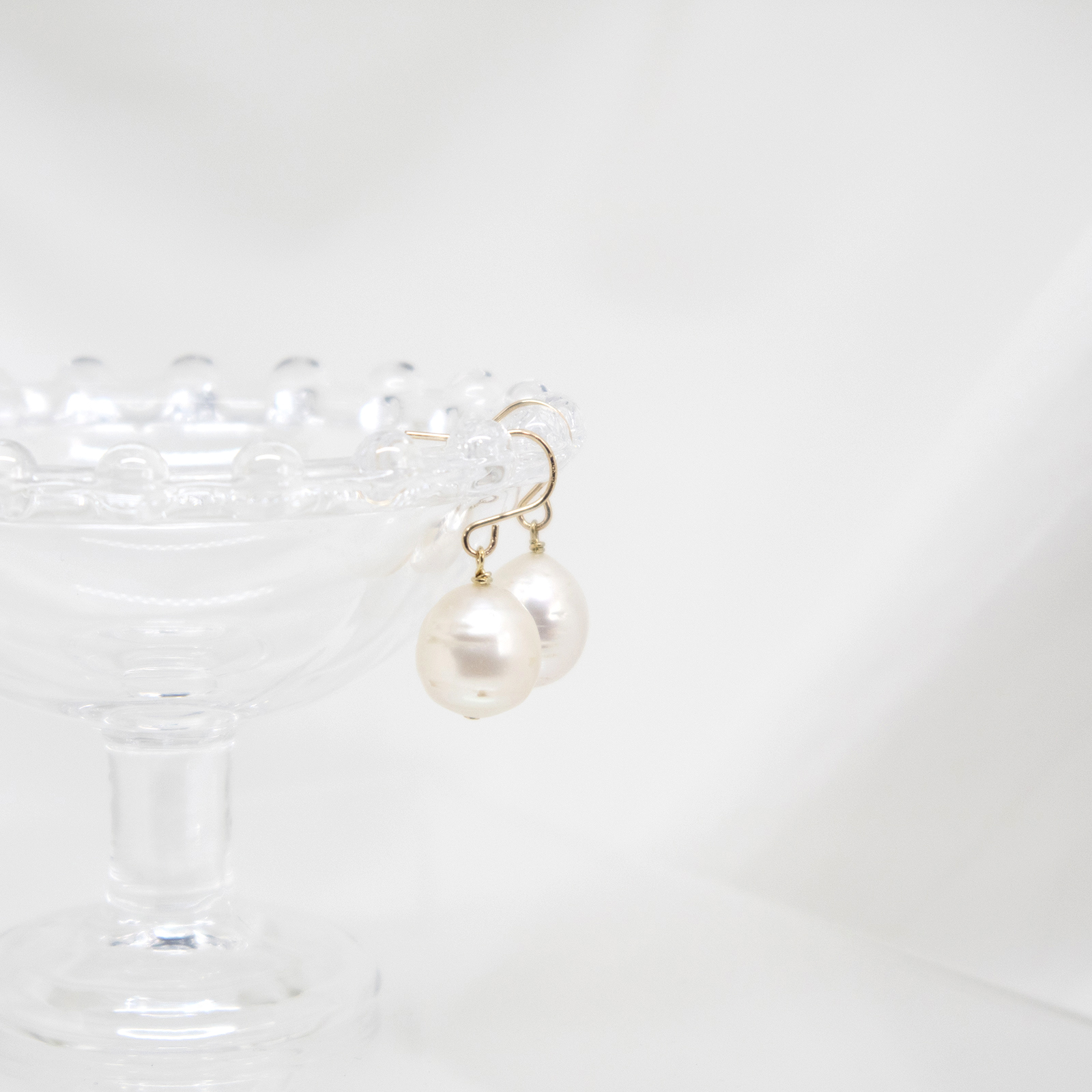 南洋バロックパール  シンプルピアス