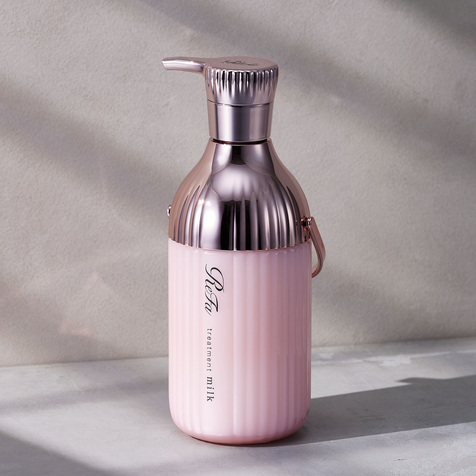 ReFa MILK PROTEIN PINK HAIRCARE GIFT SET