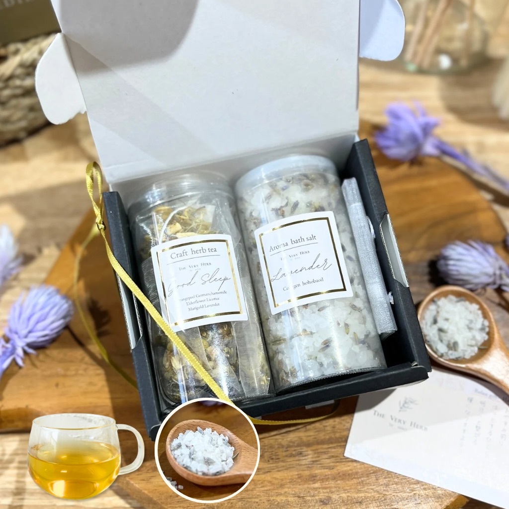 眠りの贈り物（ハーブティー＆バスソルトセット）