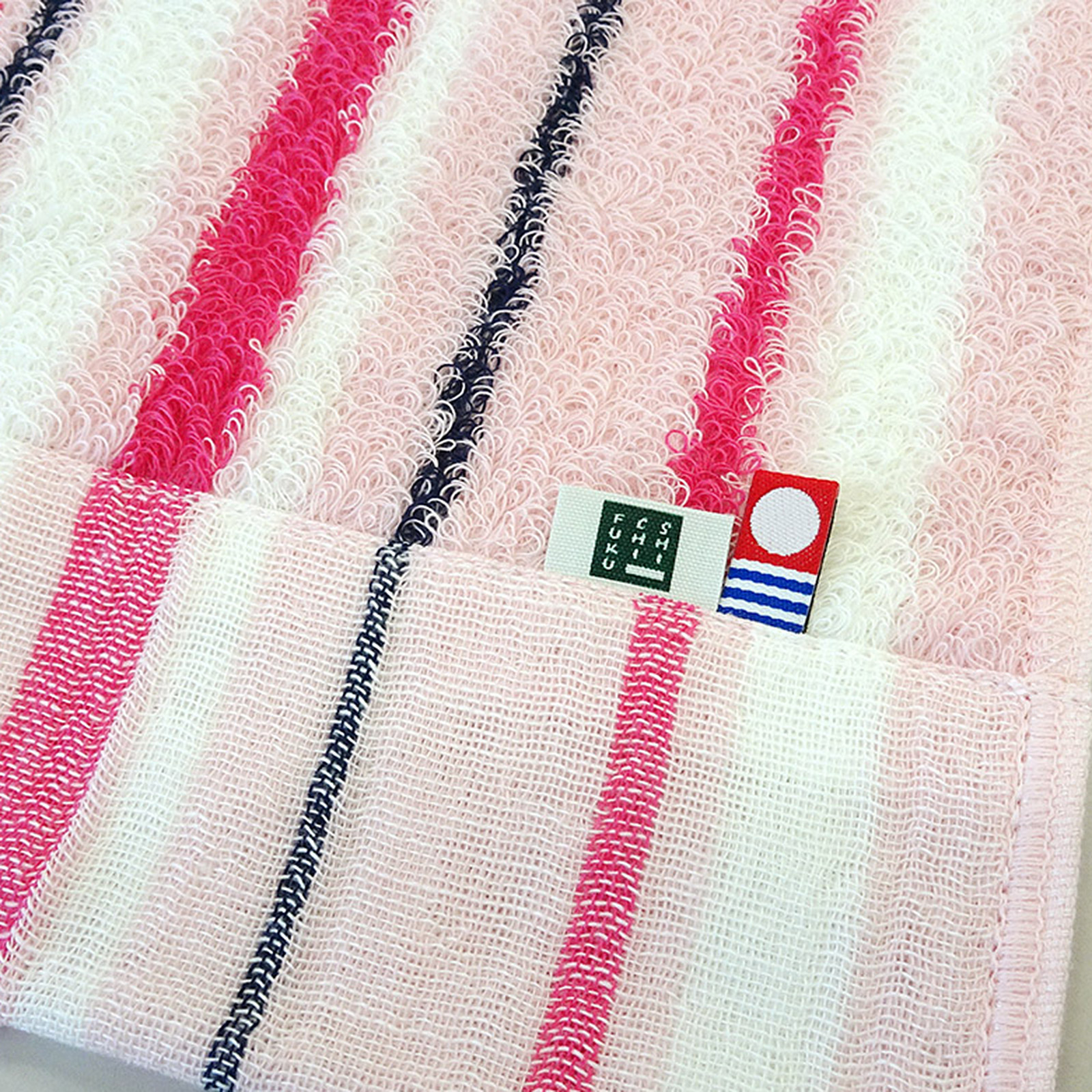 アミィ　髪のツヤを守るヘアタオル