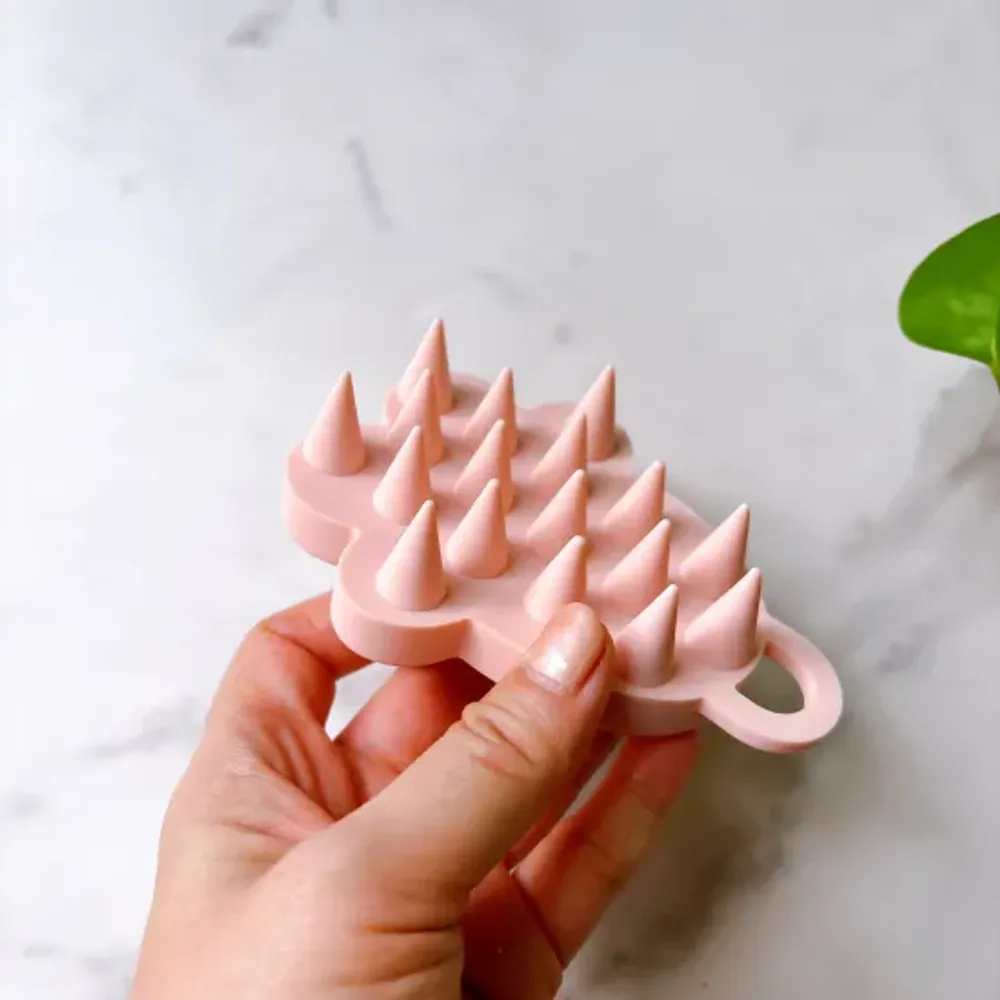 もふもふ猫チャームとスカルプブラシのセット