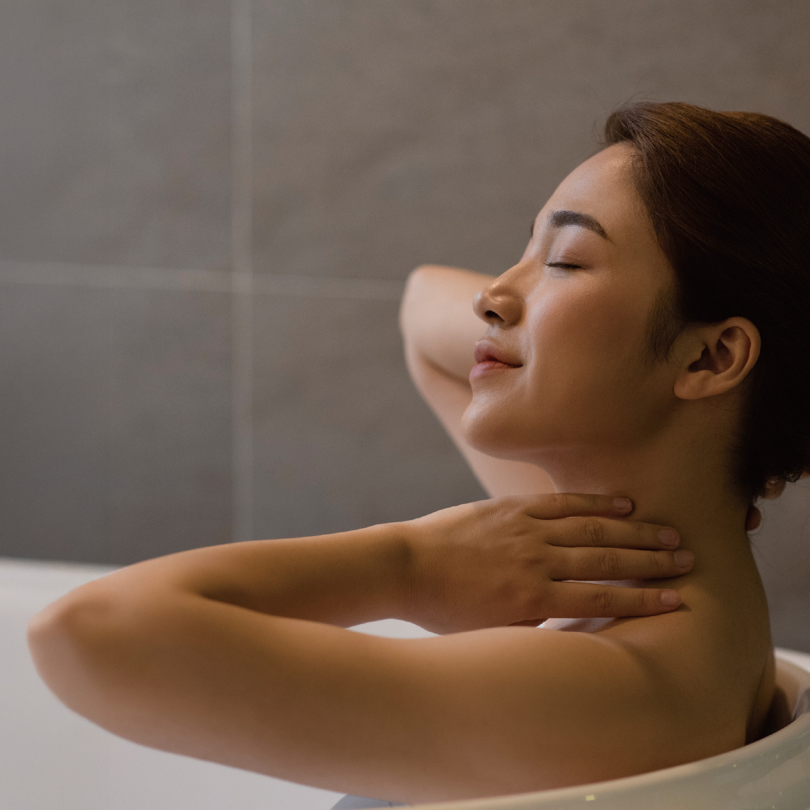 スパークリング スパタブレット ホワイトティー《ホテルスパ発想の重炭酸入浴剤》