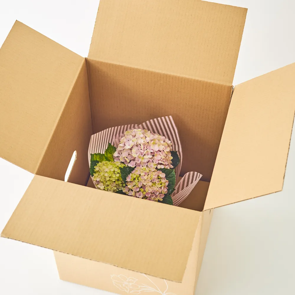 【還暦祝】そのまま飾れる生花アレンジメント