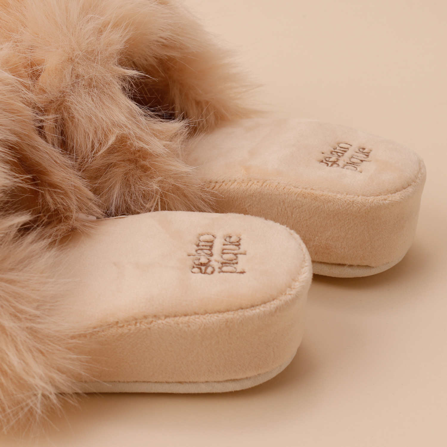 【WOMEN】キャットファールームシューズ