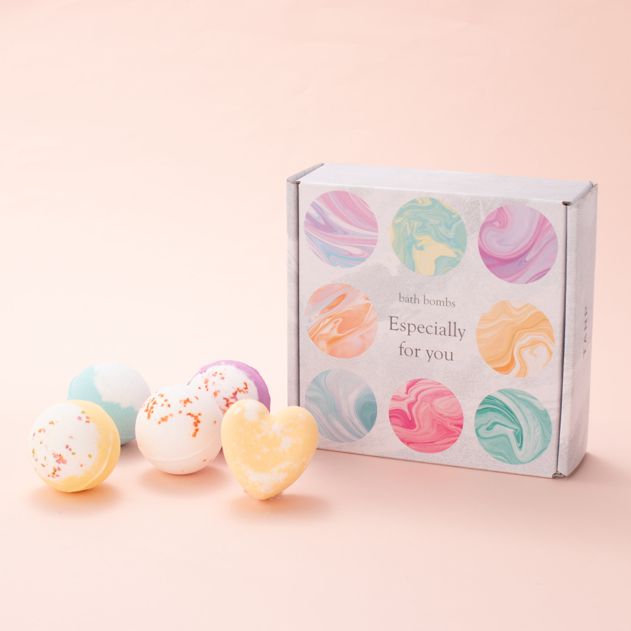 寒い冬に、ぽかぽかギフト（バスボム&テディーウォーマー）