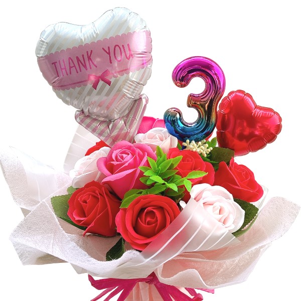 好きな数字を選べる11輪のソープフラワー＆バルーンブーケ 成人式や長寿祝いに 