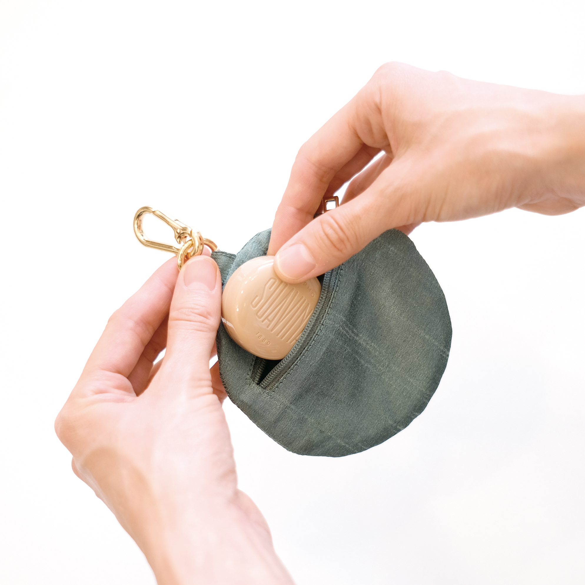 花言葉で選ぶフラワーモチーフキーポーチ