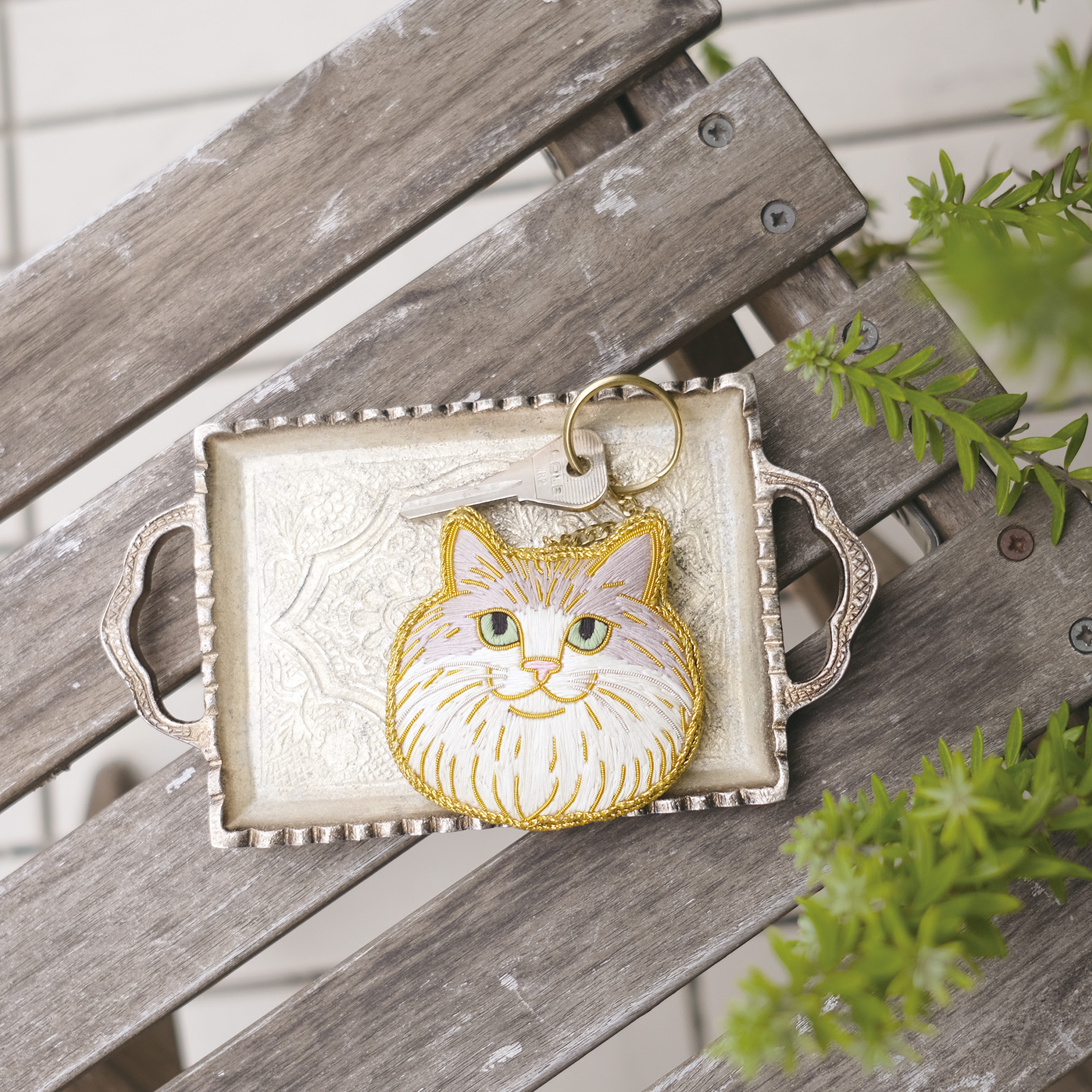 ニャトリエ 刺繍キーホルダー