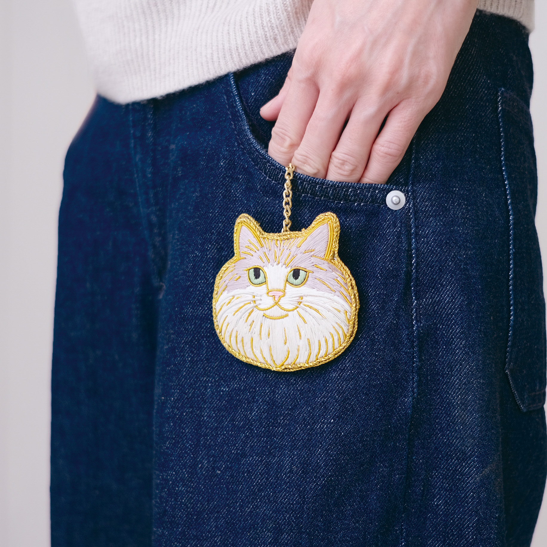 ニャトリエ 刺繍キーホルダー