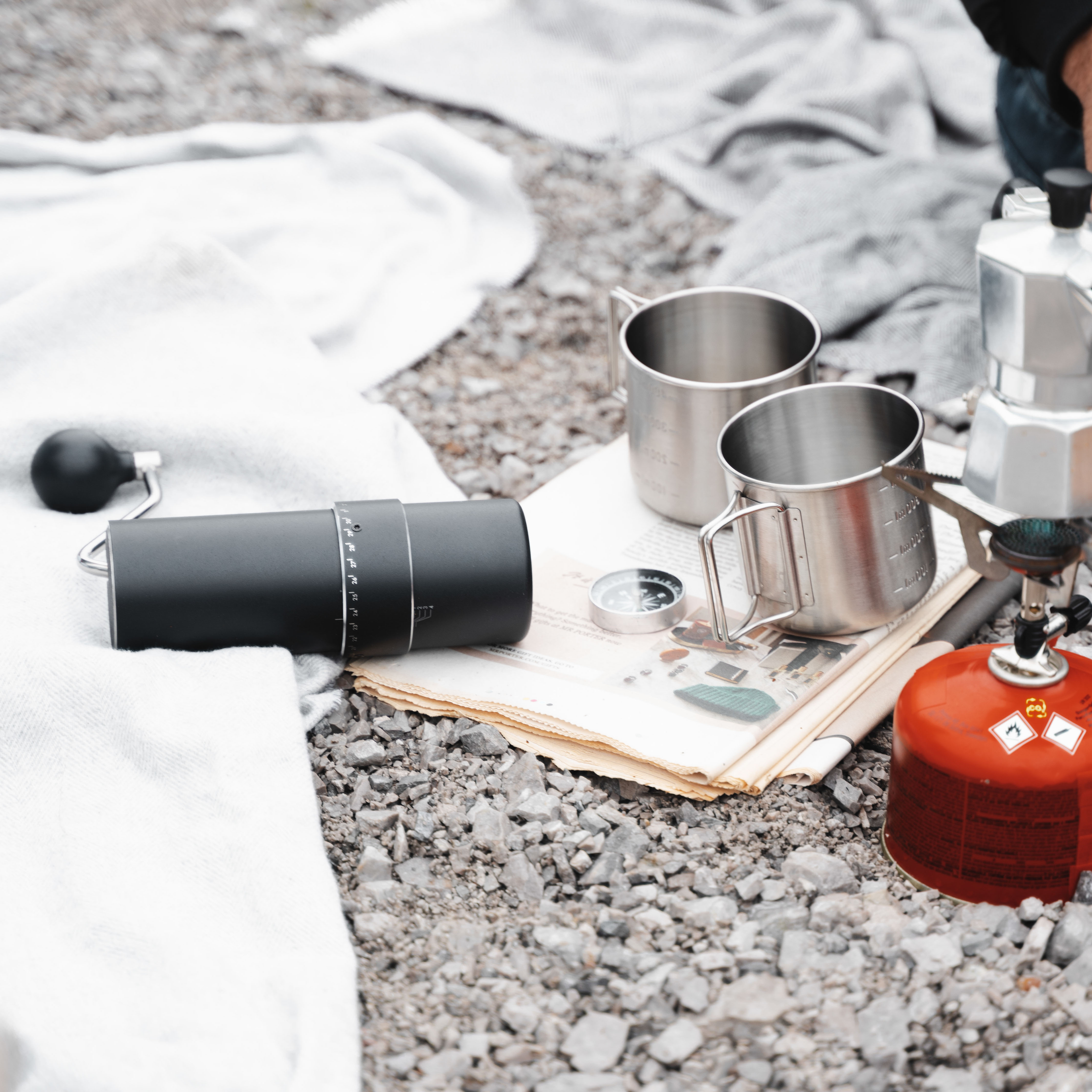 コーヒーミル ARCO　専用トラベルケース付き