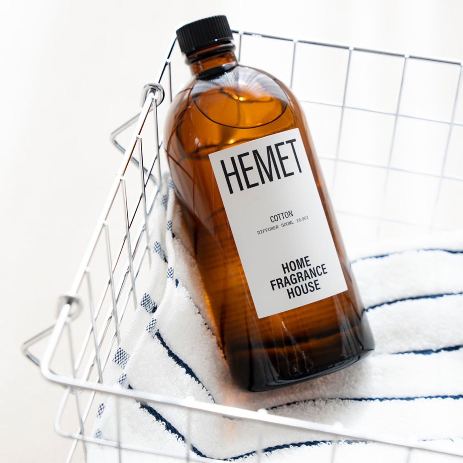 【eギフトでお友達が香りを選べる】HEMET(ヘメット)　ルームディフューザー