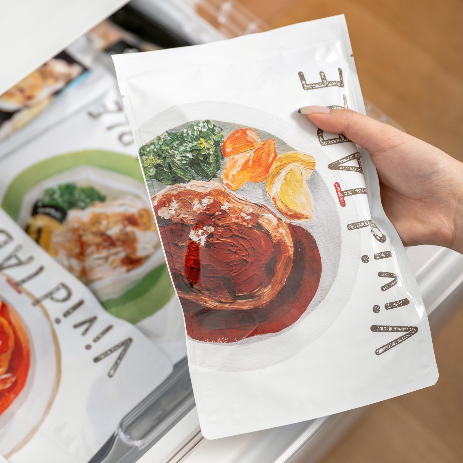 温めるだけの国産冷凍ごはんプレート「Vivid TABLE」【6食】