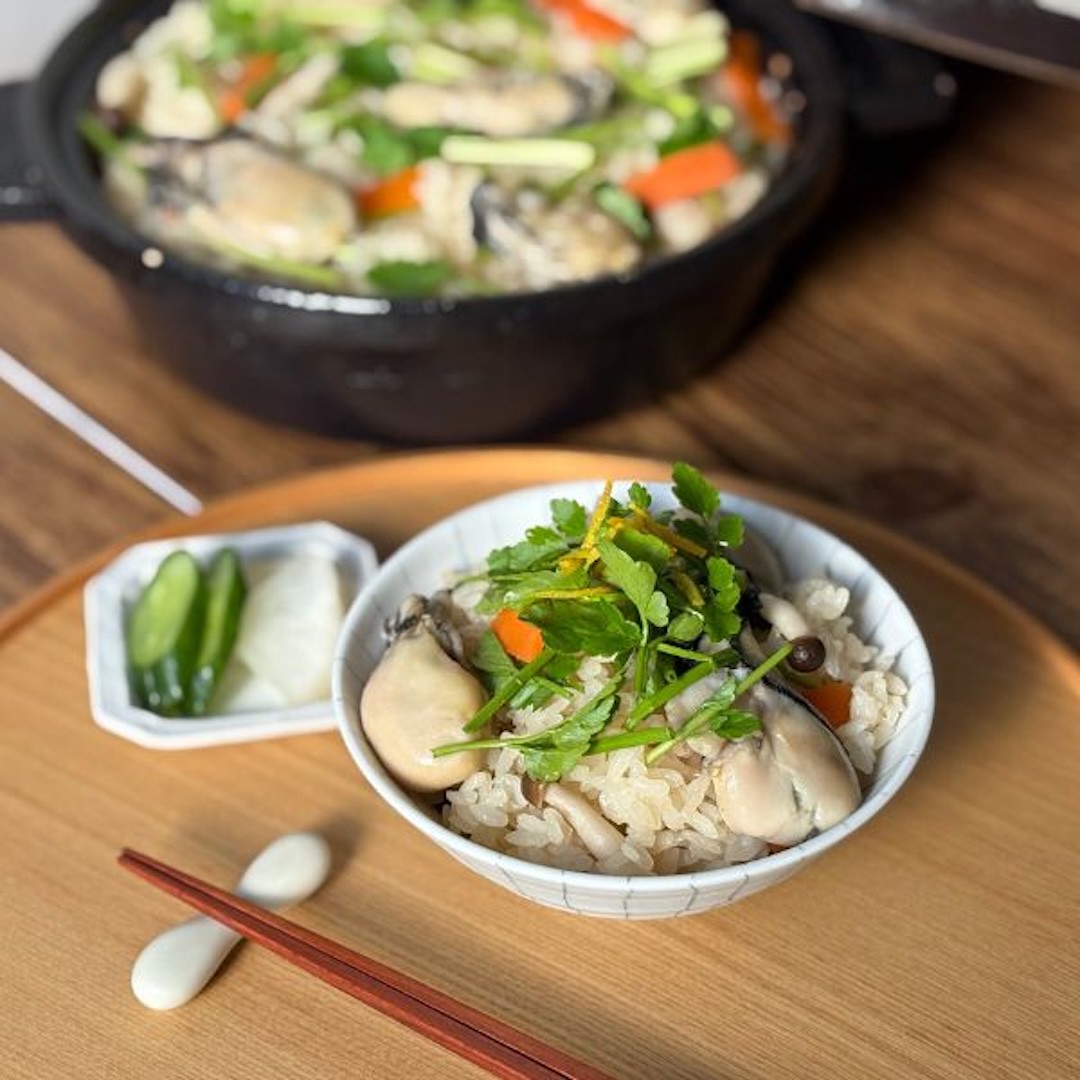 宮城県の食材を楽しむ!セリ香る旨み出汁の牡蠣ごはん 2食セット「Vivid TABLE」