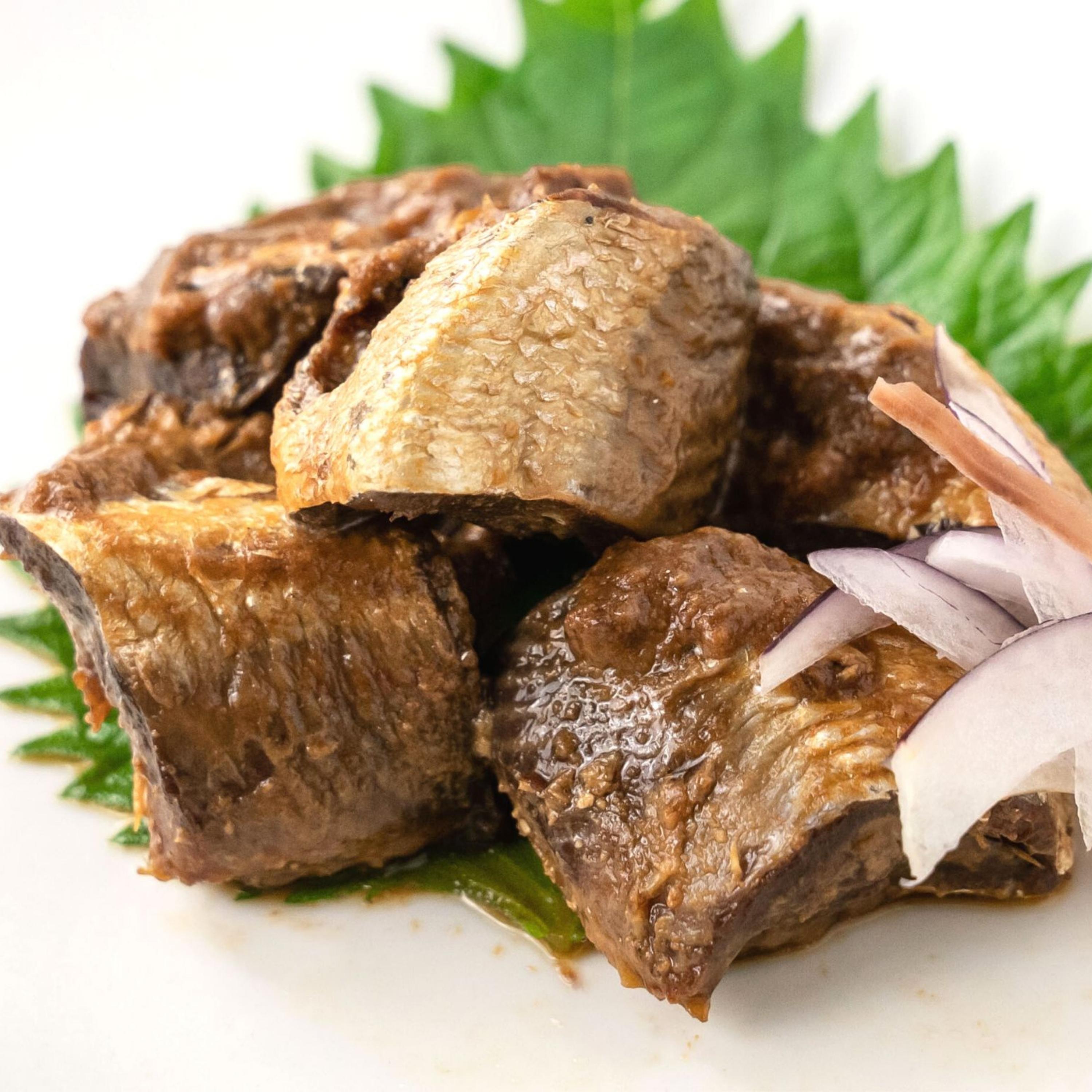 ワイングラスで嗜む日本酒と選べるおつまみセット