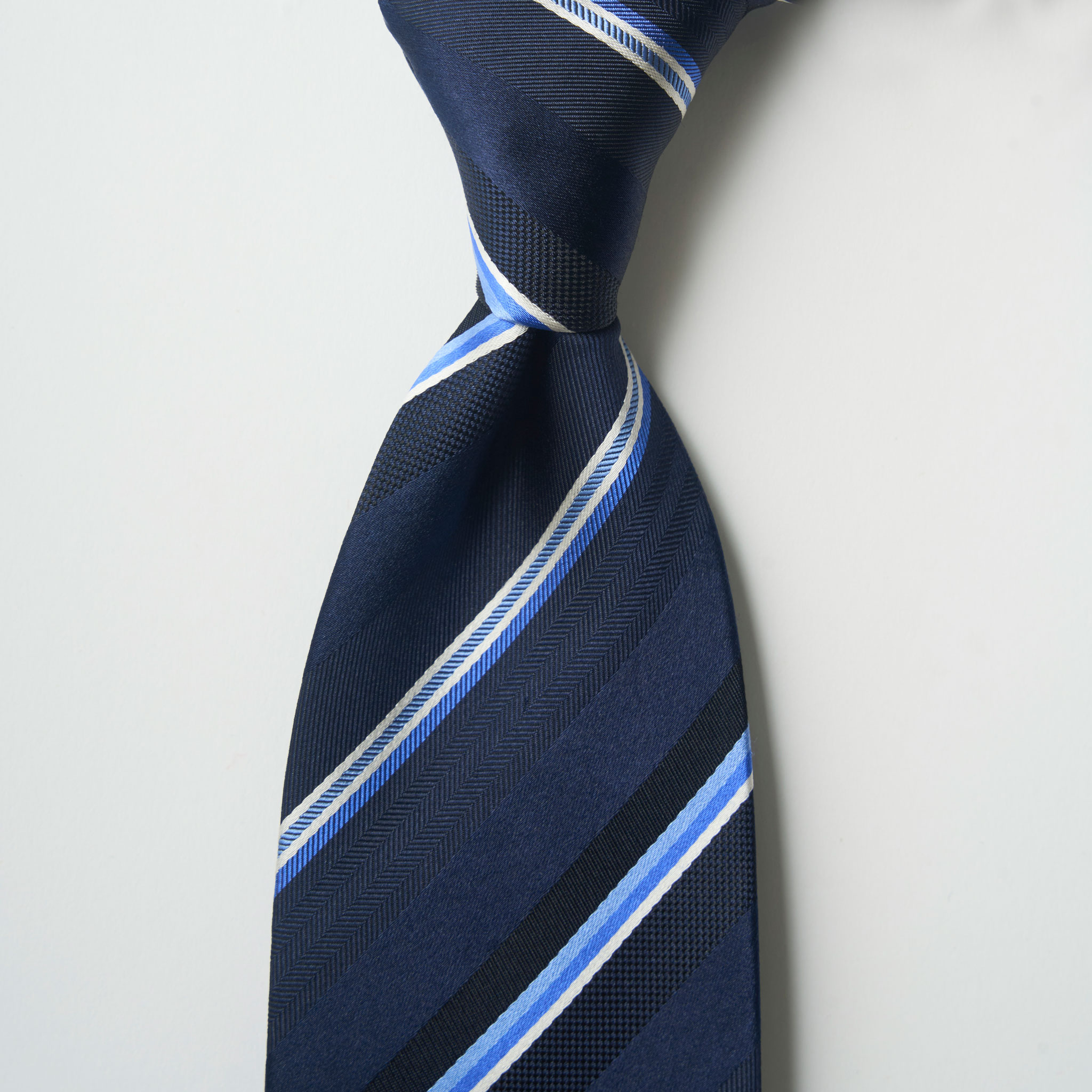 ネクタイ＆タイバー シリンダーBOXセット＜ストライプ＞