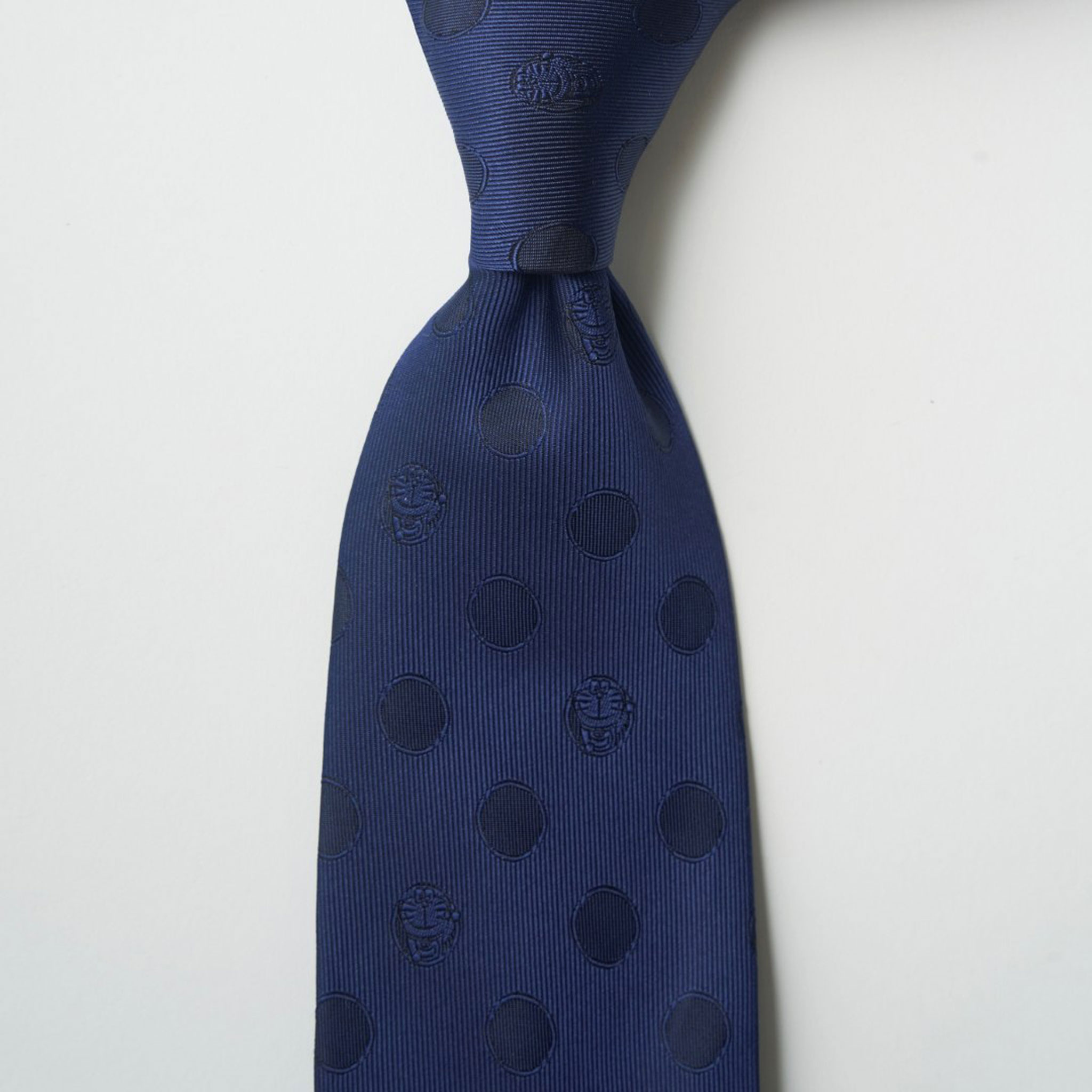 ドラえもん 通り抜けフープワンポイントネクタイ