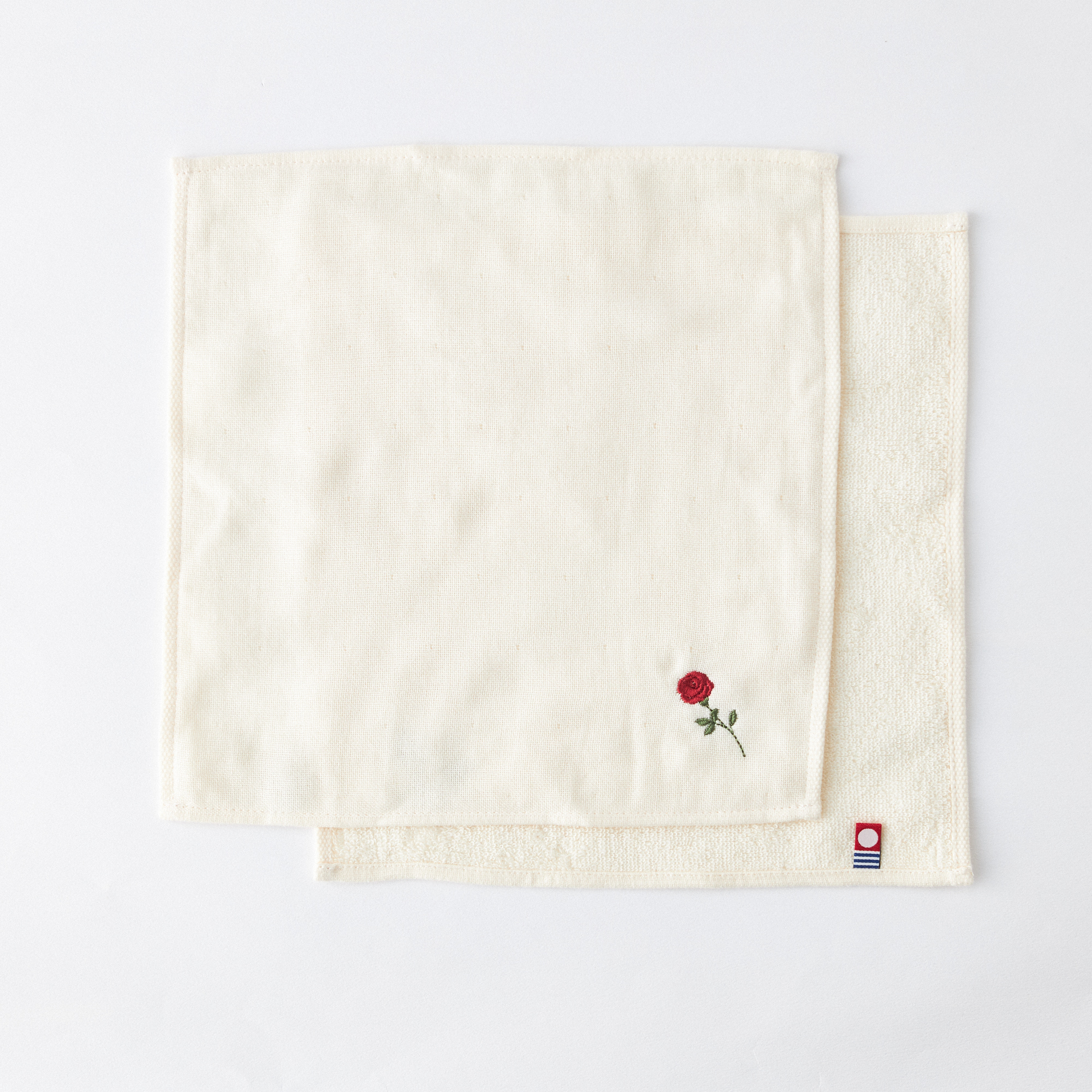 【イニシャル名入れ/BOX入り】今治タオル花刺繍&ハンカチ2枚セット