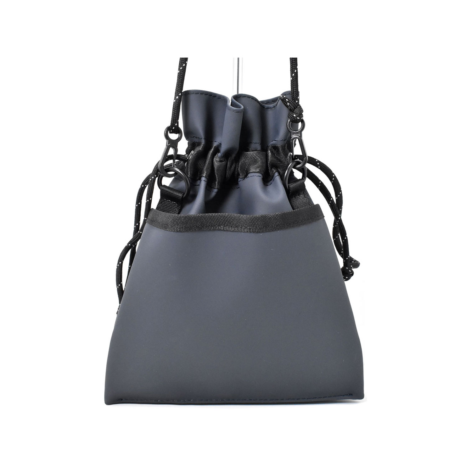 ACTIVE コンパクト巾着ショルダーバッグ《防水・軽量》