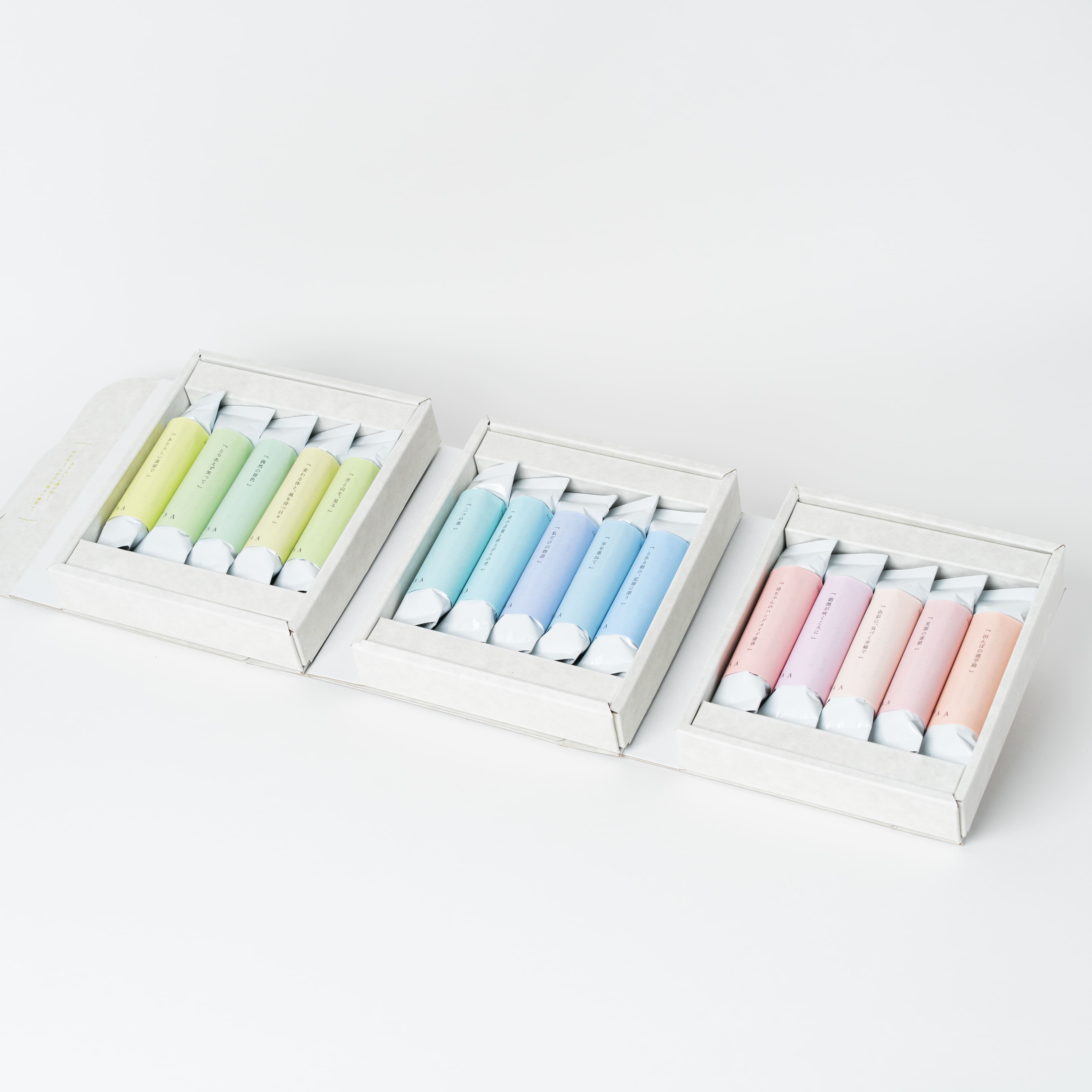 癒しの入浴剤とグルメカタログのセット