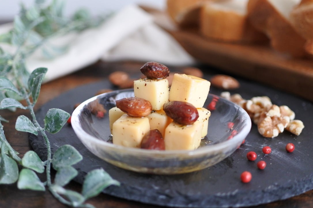 【おうちで本格Bar気分を味わえる】選べるジンとおつまみセット