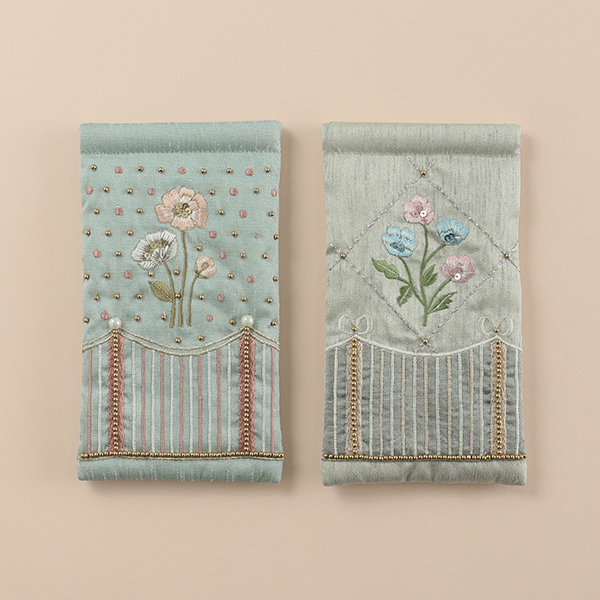 ビーズ刺繍メガネケース