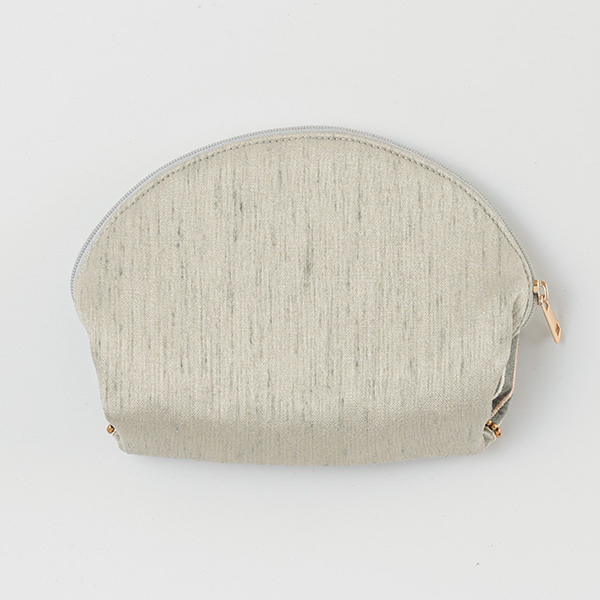 ビーズ刺繍アーチポーチ