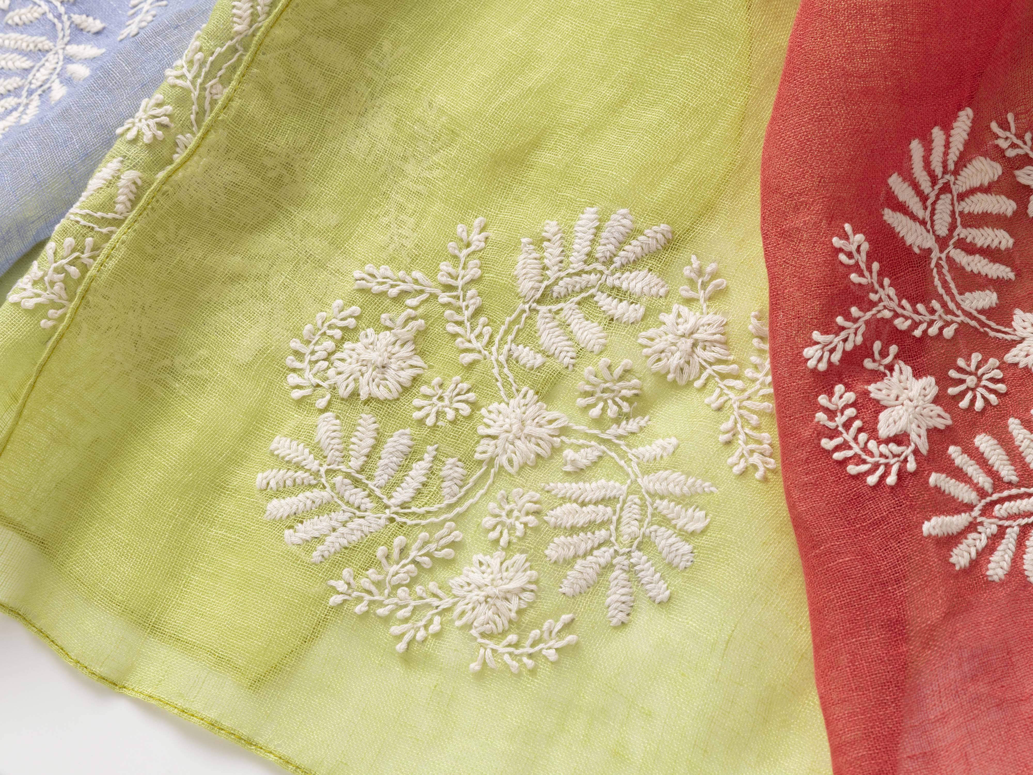 花柄ハンド刺繍ショール