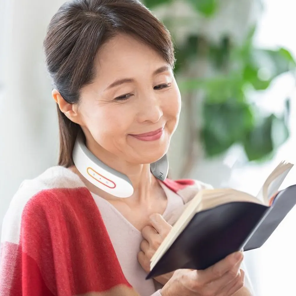 【母の日限定カーネーション】そのまま飾れるブーケと選べる雑貨セット