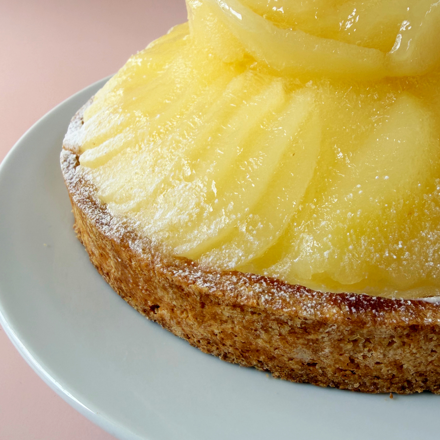 バースデー専用 プレート付き ラフランスのホワイトローズタルト