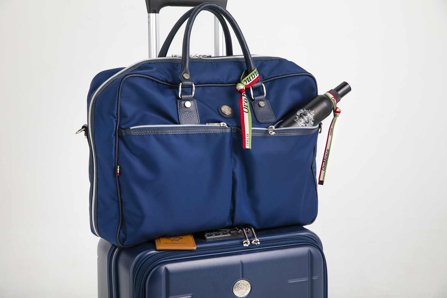 スーツアップミスト azzurro｜消臭・除菌・静電気防止ファブリックミスト