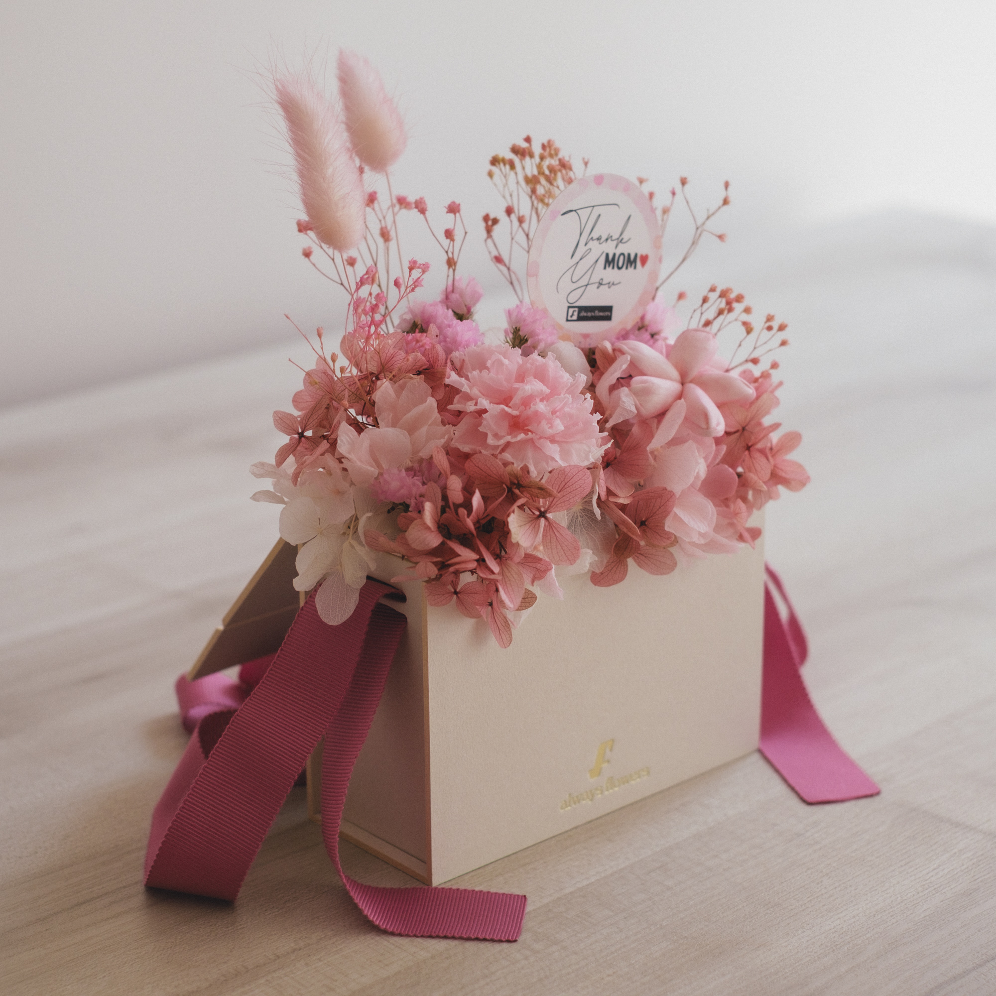 Flower BAG No.1　母の日限定　カーネーションマジック