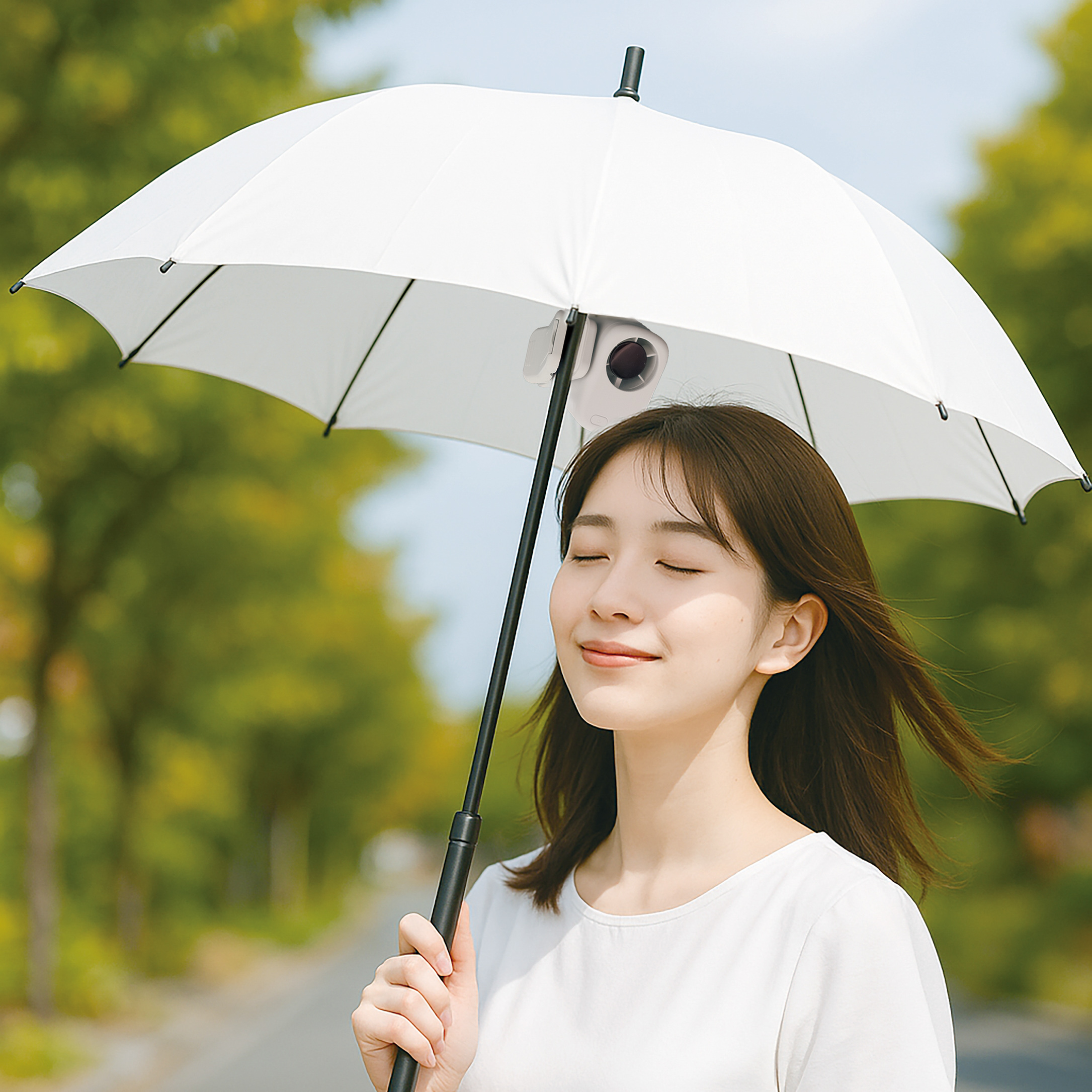 爆風級の小型ハンディファンクリップ＜風量調節可能＞