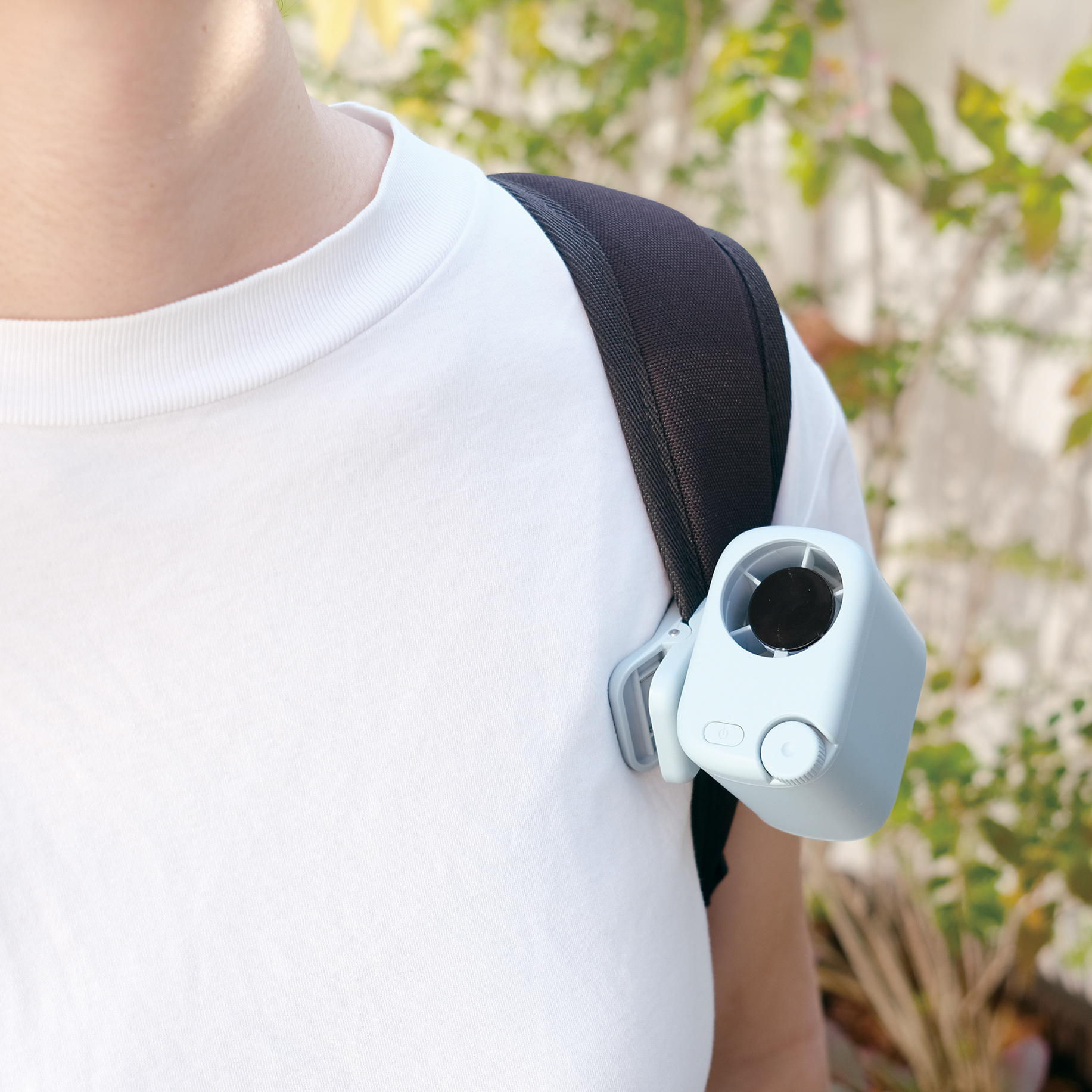 爆風級の小型ハンディファンクリップ＜風量調節可能＞