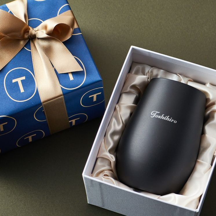 【還暦祝い】ネックケアと還暦タンブラーとお酒の晩酌セット