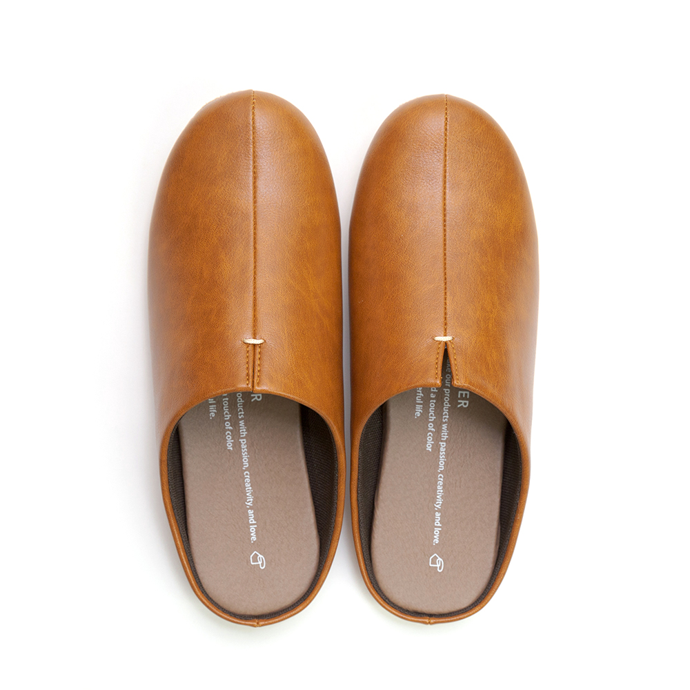 【還暦祝い】ルームシューズと生花アレンジメントのくつろぎセット