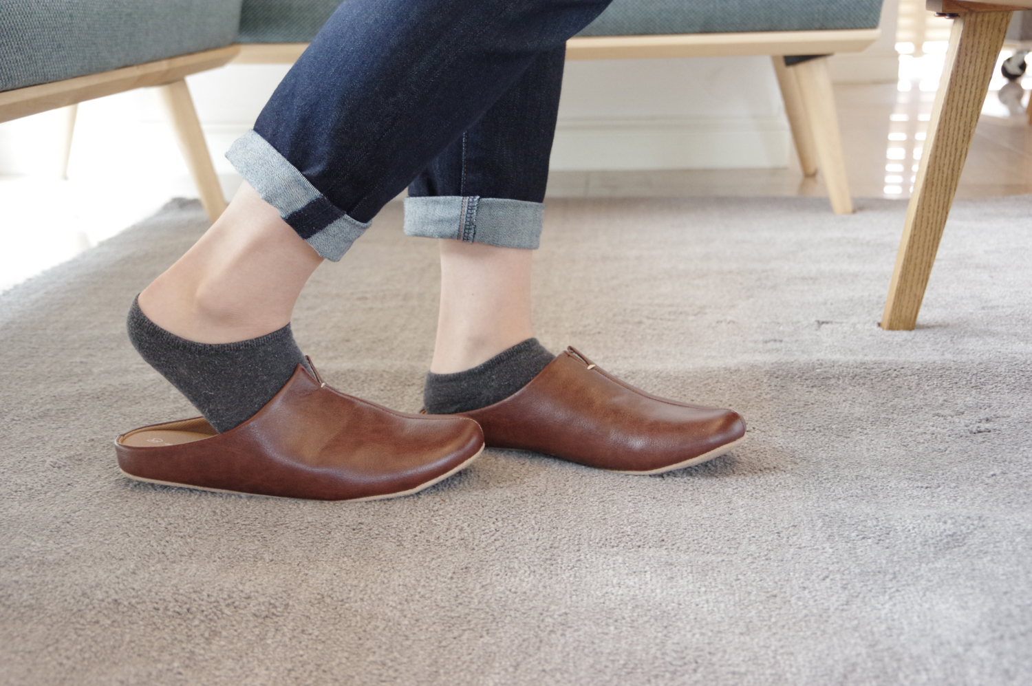 【還暦祝い】ルームシューズと生花アレンジメントのくつろぎセット