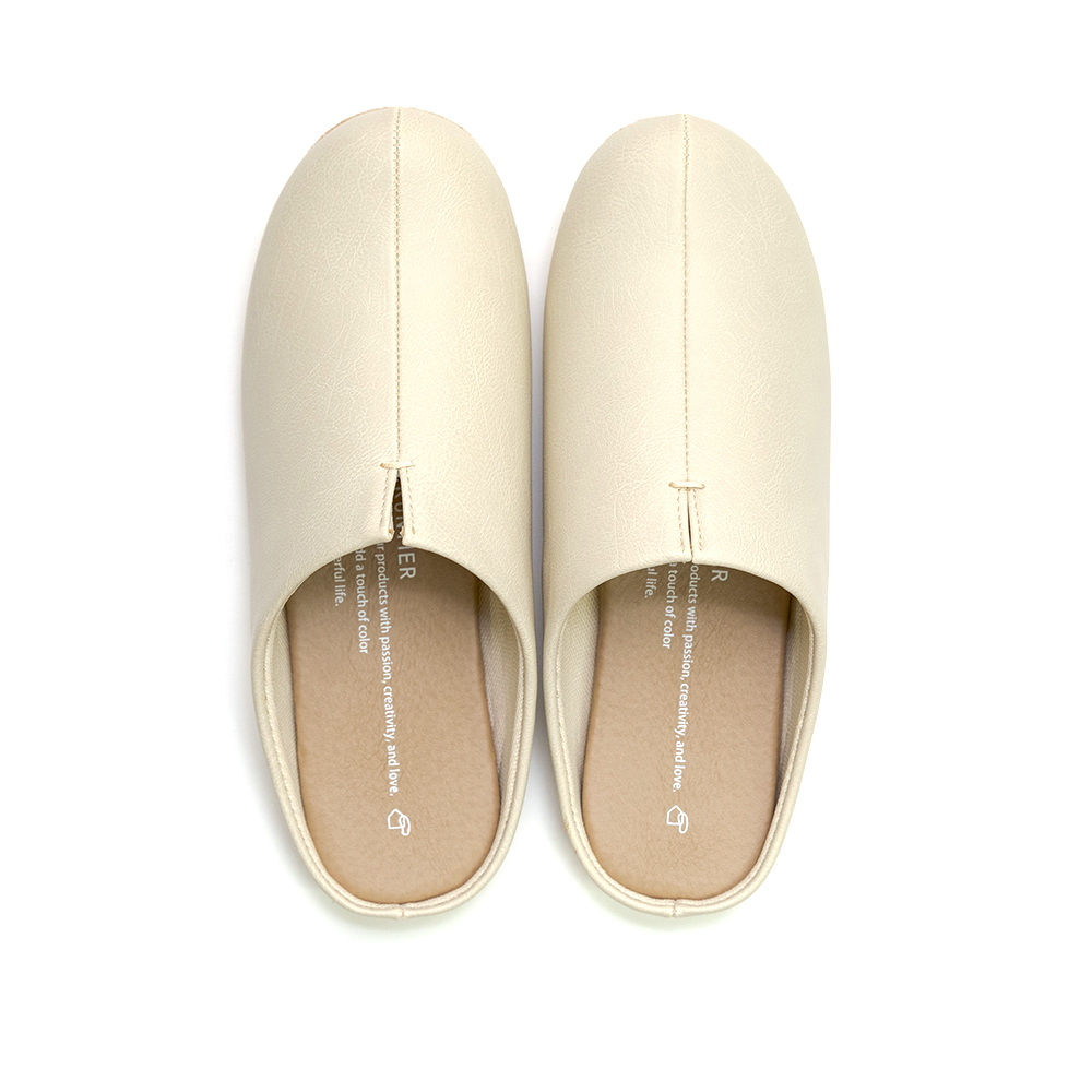 【還暦祝い】ルームシューズと生花アレンジメントのくつろぎセット