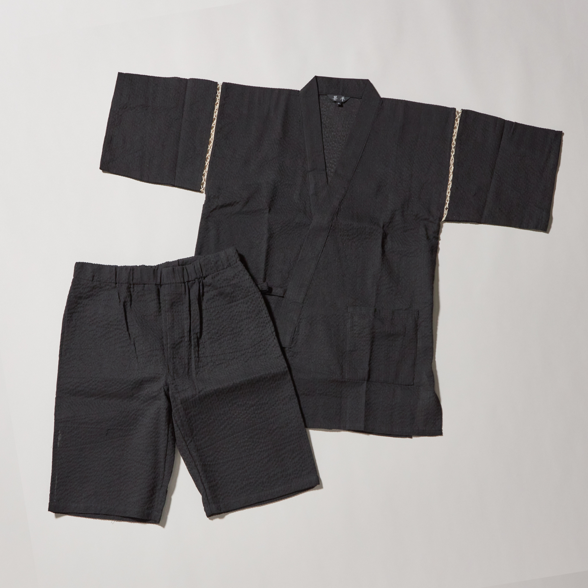 【還暦祝い】名入れ甚平と祝いうたの特別セット