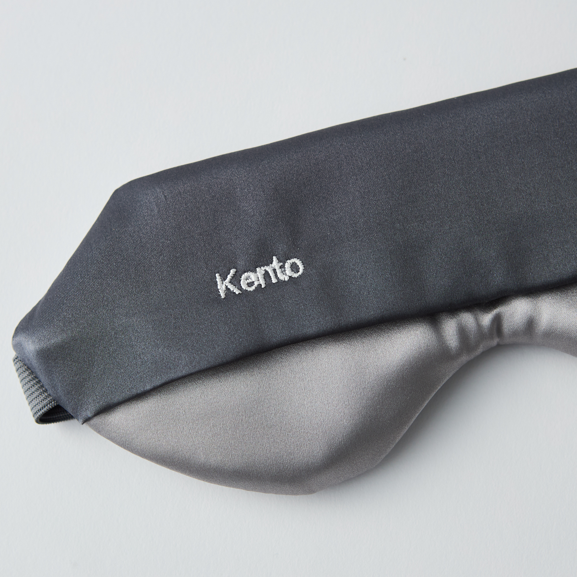 【還暦祝い】シルクアイマスクと還暦テディベアとタオルの癒しセット