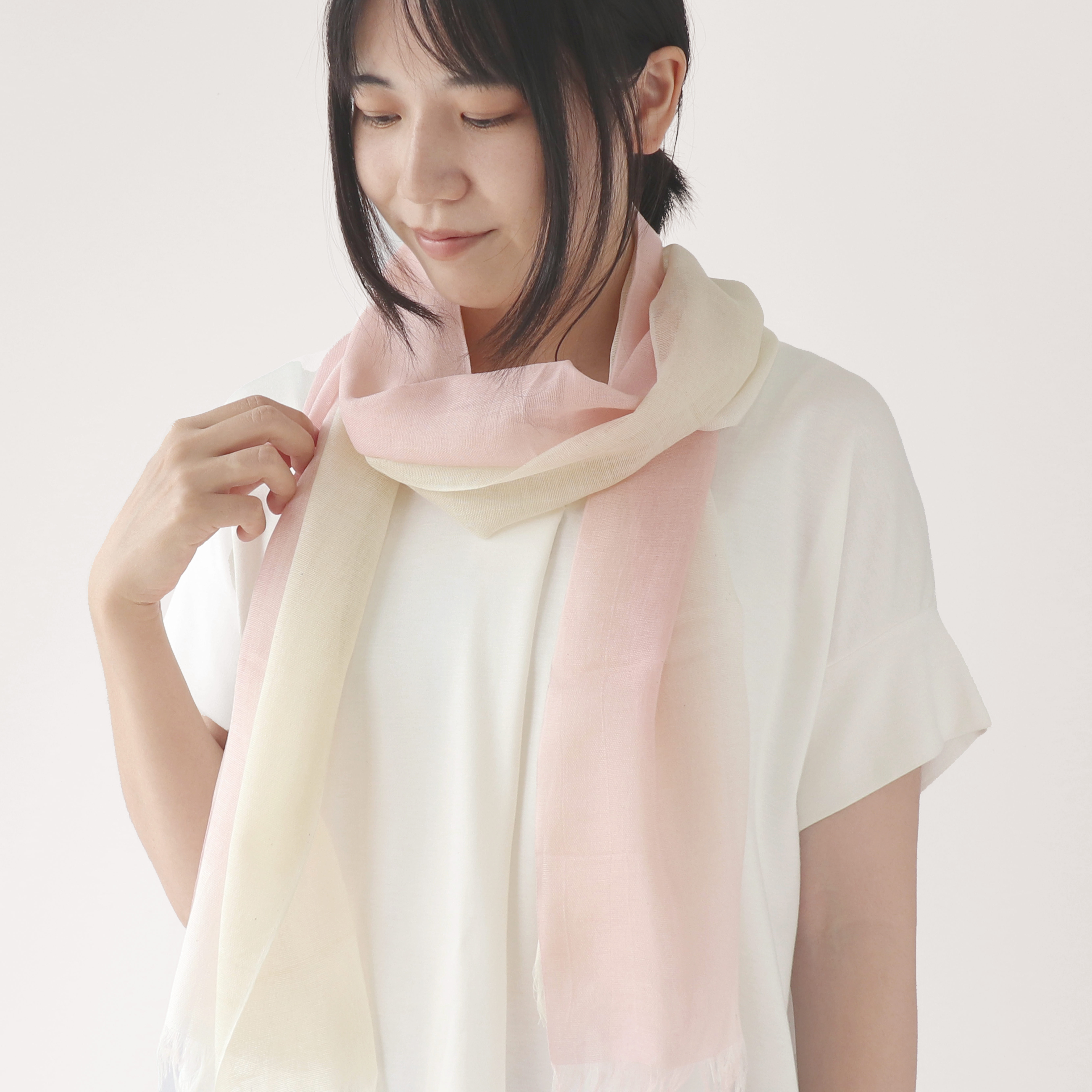 【還暦祝い】シルクストールと生花アレンジメントの華やかセット