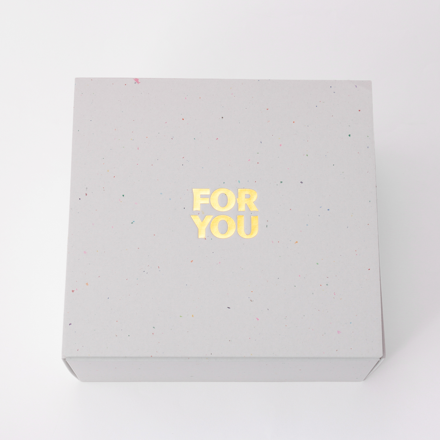 母の日のプレゼントに！カーネーションと選べる暑い夏を乗り切るコスメのセット