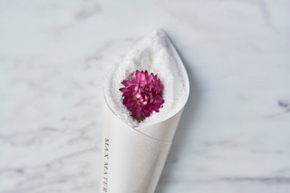 【母の日ボックス】花束タオルと紅茶＆スイーツのセット