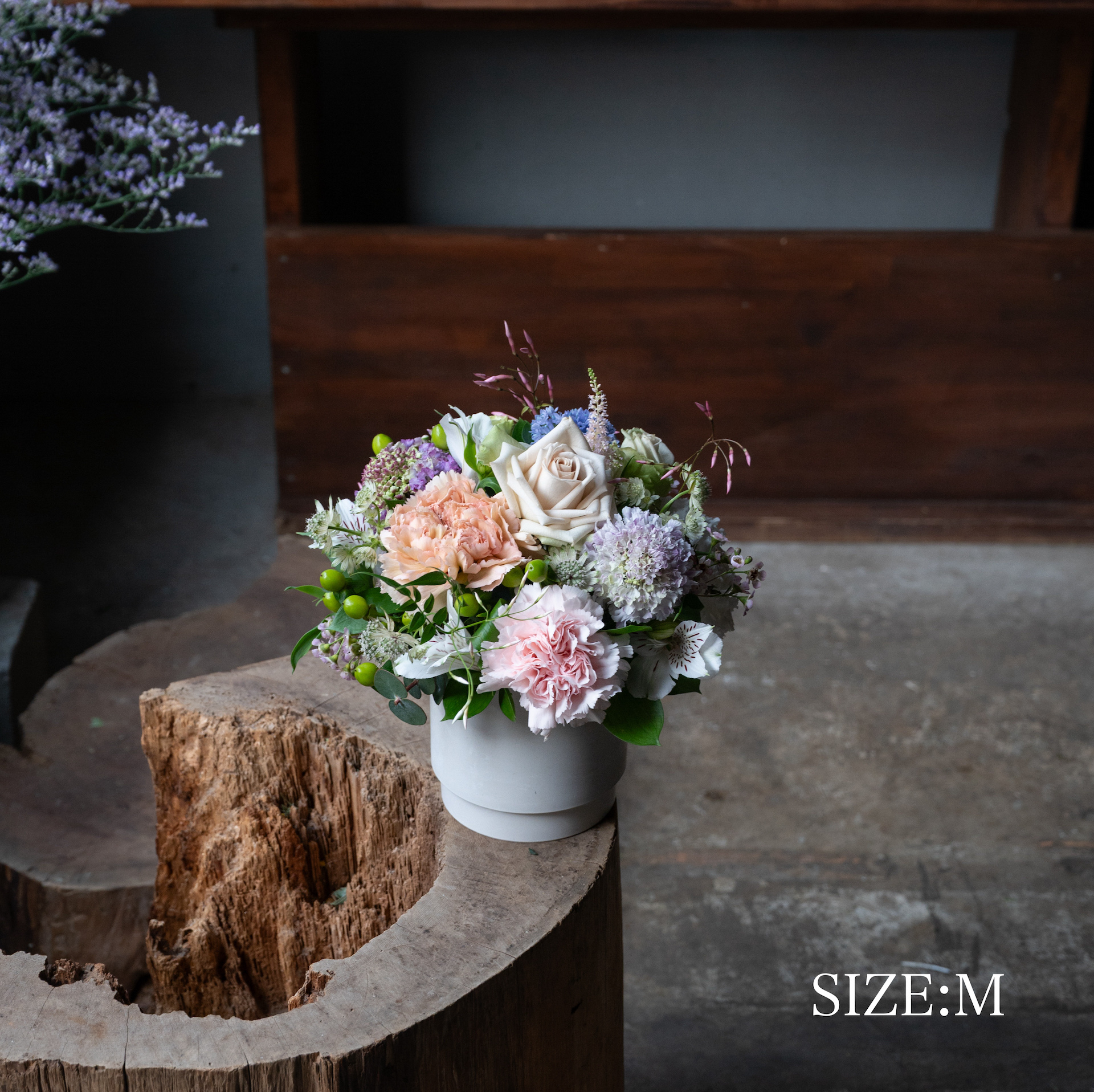 【母の日ギフト2026】Mother's Day Arrangement -NATURAL-