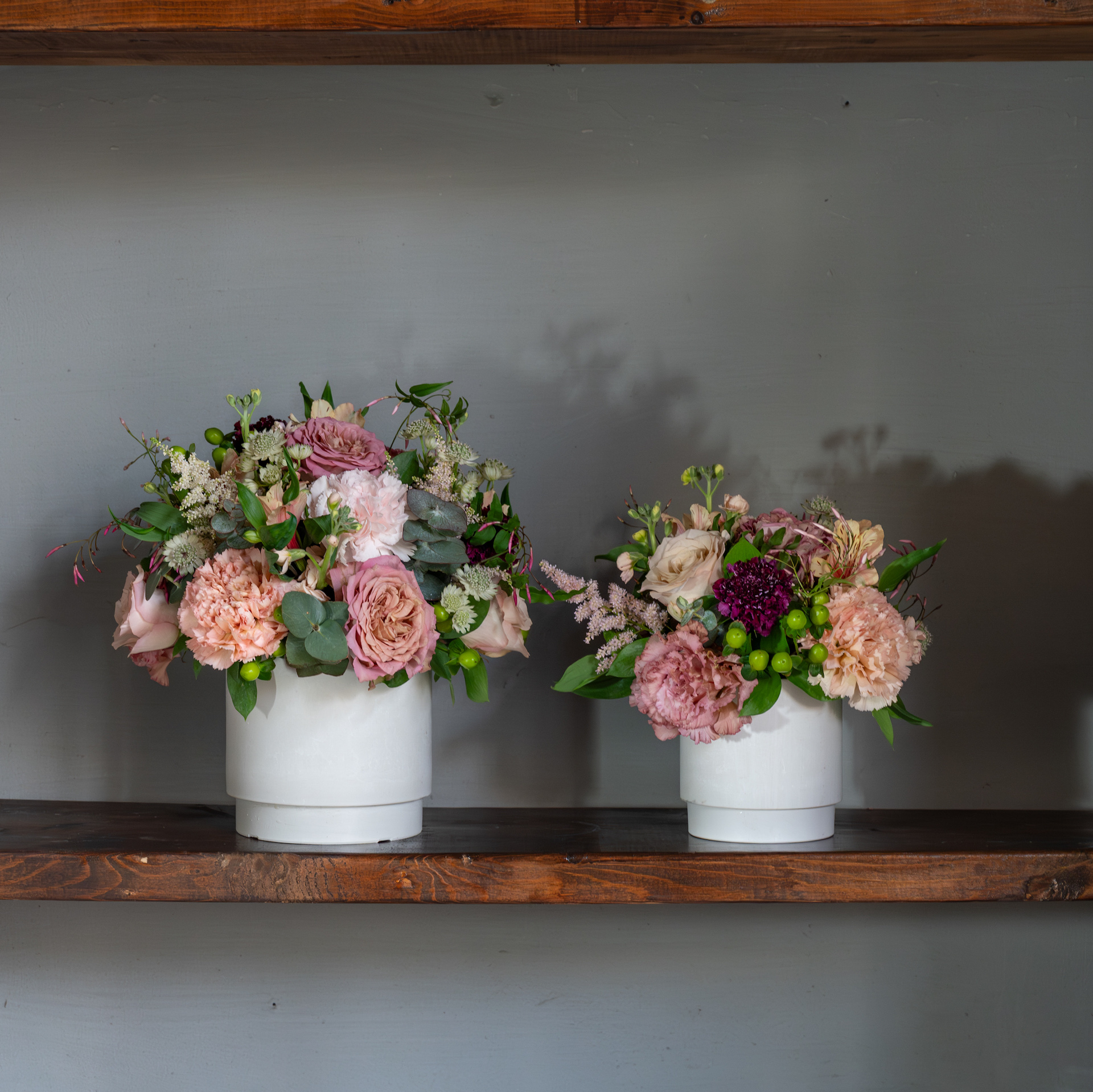 【母の日ギフト2026】Mother's Day Arrangement -SWEET-