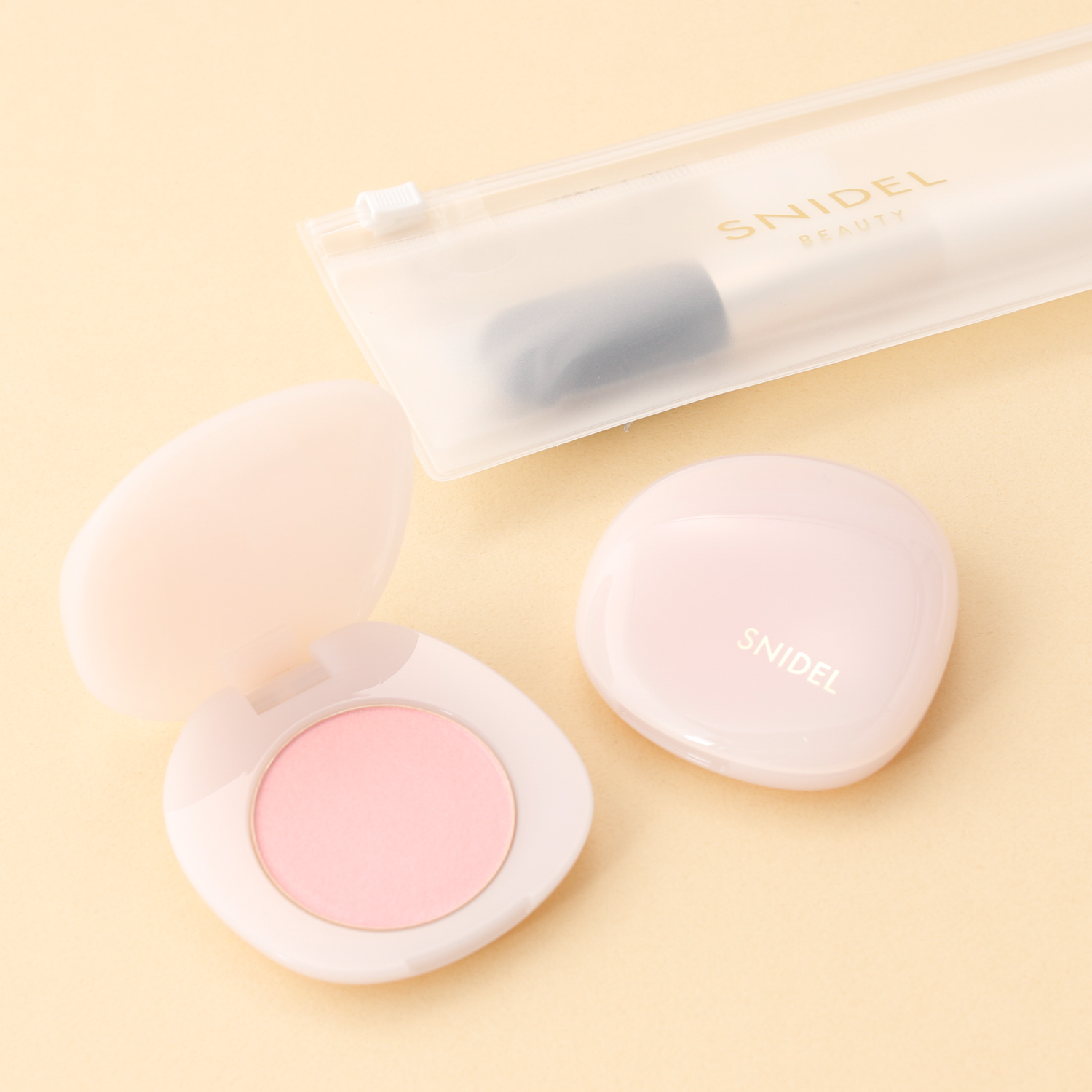 SNIDEL つや玉多幸感チーク＆チークブラシBOXセット
