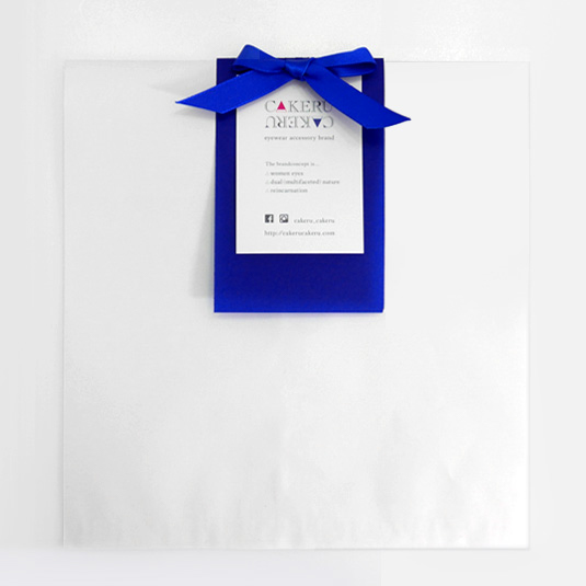 fukeru-眼鏡が拭けるハンカチ　fruits (Sサイズ)