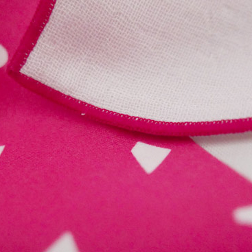 fukeru-眼鏡が拭けるハンカチ　fruits (Sサイズ)